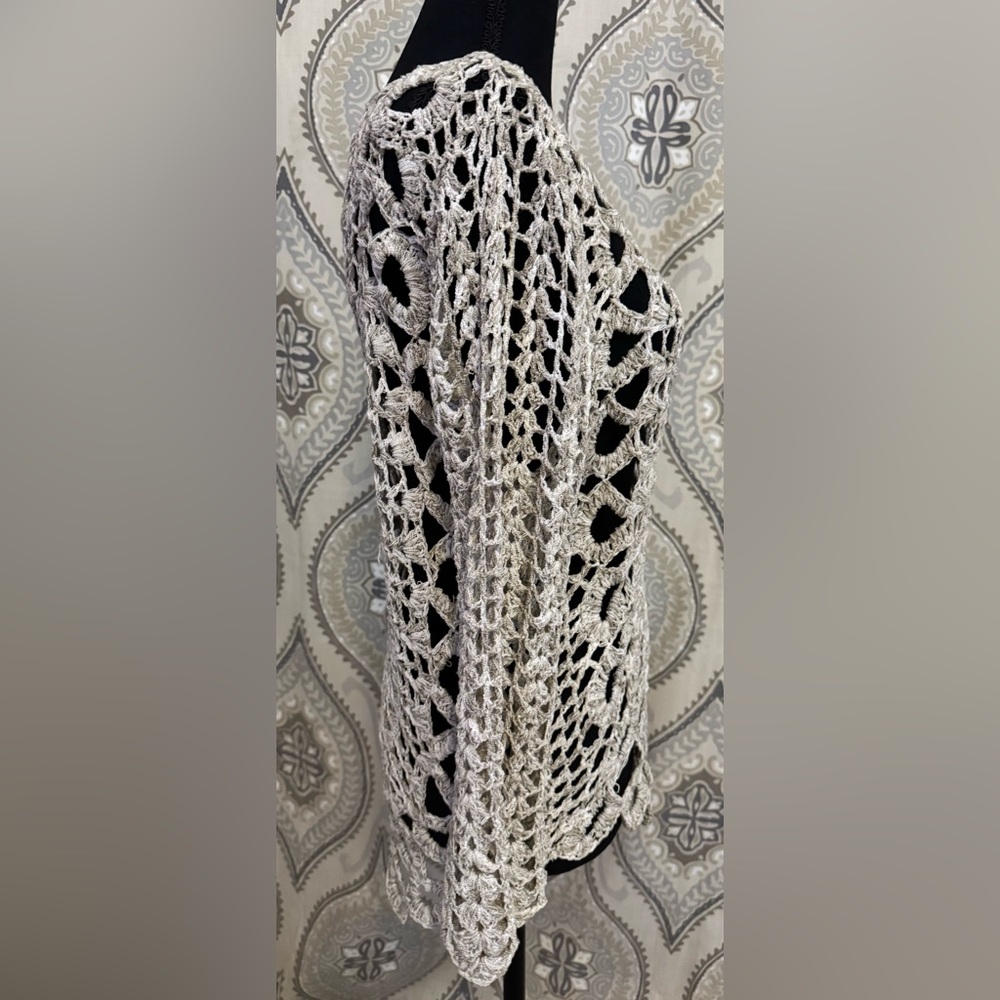 Boston Proper Asymmetric Beige Crochet Lace Top Size Small - Picture 3 of 5